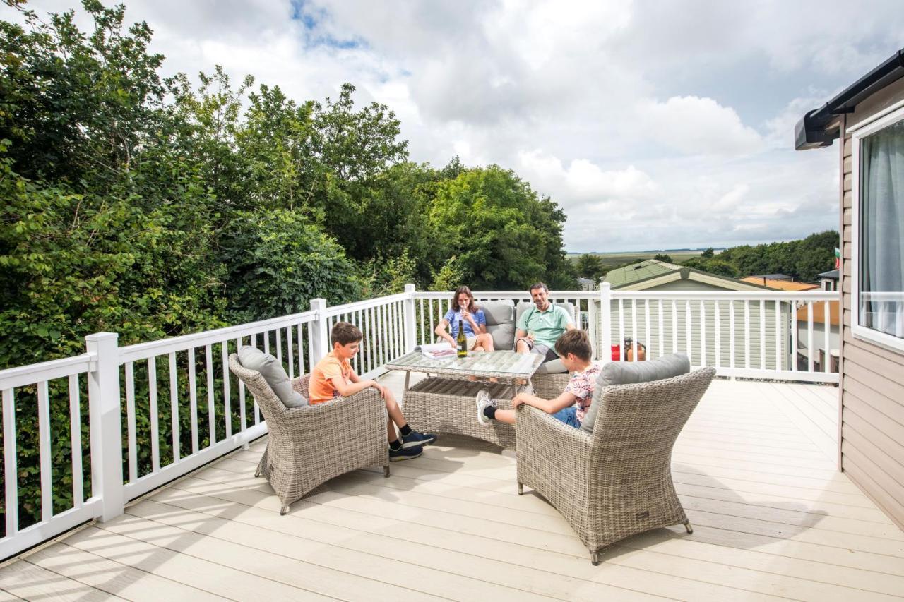 Llanrhidian Holiday Park Llanmorlais Kültér fotó