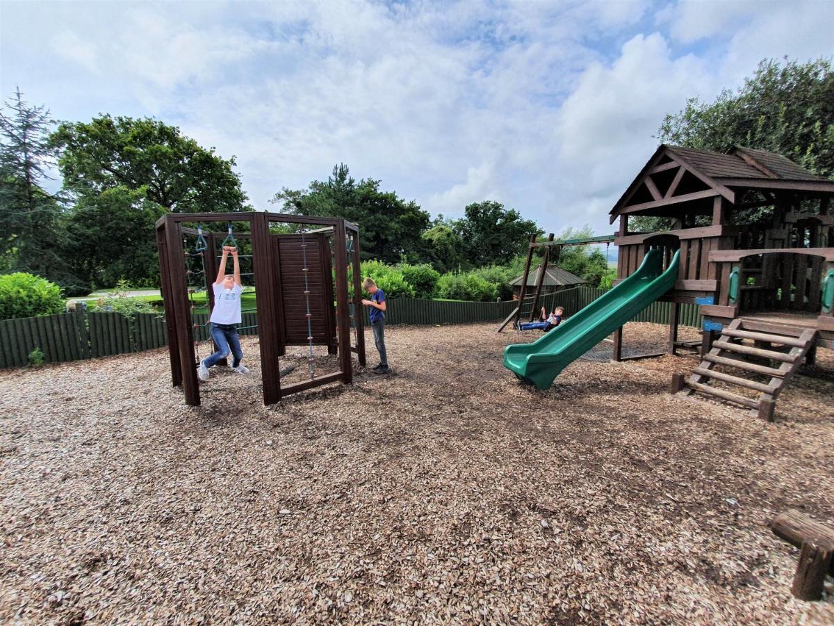 Llanrhidian Holiday Park Llanmorlais Kültér fotó